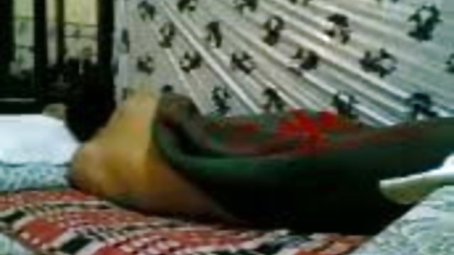 लिली प्यार टक्कर लगी है हिन्दी sex video के बाद कामुक मुख-मैथुन