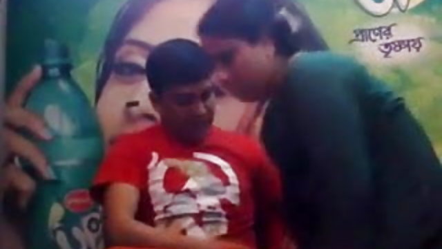 डबल भाड़ में जाओ के लिए ग्रामीण सेक्सी वीडियो वेश्या