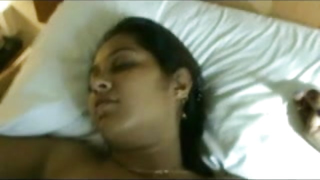 वह प्लग उसके के काले हिंदी hd सेक्सी वीडियो छेद के साथ अपने बीबीसी
