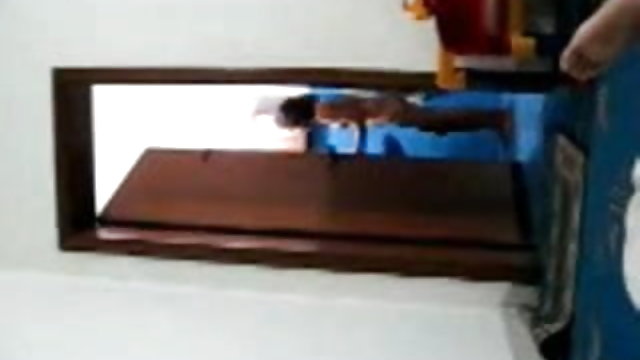 ग्रे की सुडौल शरीर सड़क hd हिंदी सेक्सी वीडियो पर