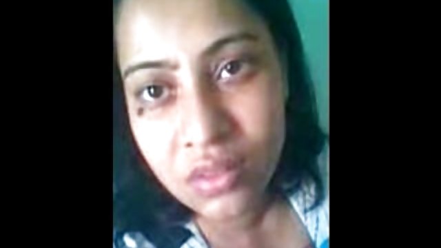 सुनहरे बालों वाली फूहड़ हो जाता है क्सक्सक्स हिंदी वीडियो काले लिंग