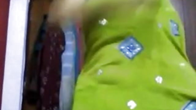 एशियाइयों दे समूह xxx कॉम हाथ नौकरी