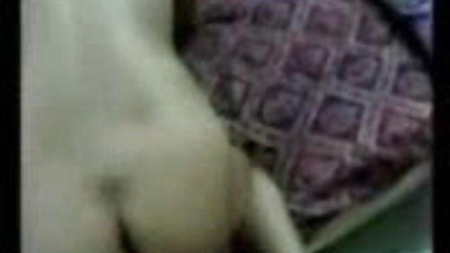 एमेच्योर जोड़ा प्यार करता है सुअर sexi video dawanlod का मांस के साथ शहद