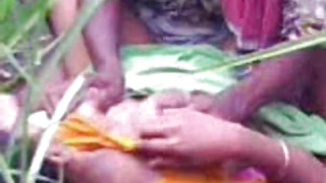 चूत में वीर्य के लिए के सींग का बना हुआ सौतेली रोमांटिक पोर्न वीडियो कन्या