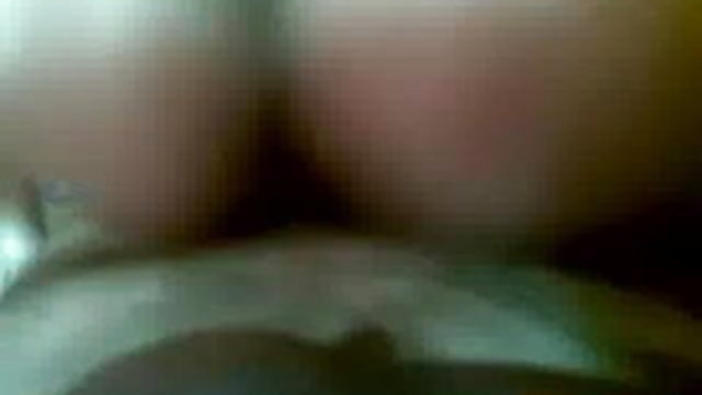 सींग का बना हुआ, हो जाता है ind8an sex दोनों छेद भरवांसींग का बना हुआ फूहड़ उँगलियों और गड़बड़