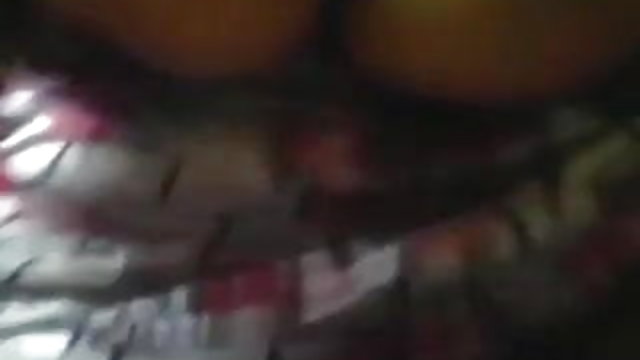 दो सुनहरे बालों वाली और सेक्सी फोटो और वीडियो एक मुश्किल पिटाई