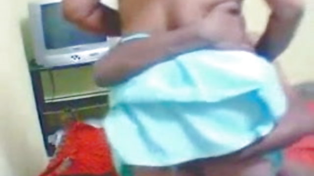 गुलाम खराब के साथ खिलौनों हिंदी सेक्सी bf से चुदाई