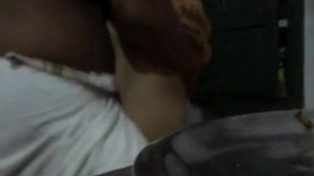 सुनहरे बालों वाली सेक्स बम dehati bf video के साथ उसके प्रेमी पर के समुद्र तट