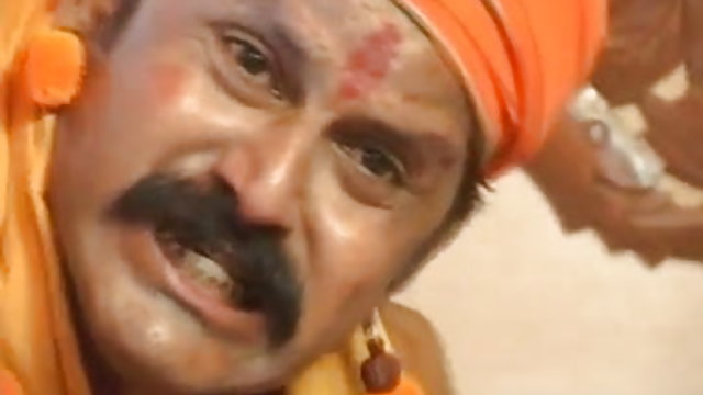 महिला शो पोर्ंस वीडियो स्तन में के सड़क
