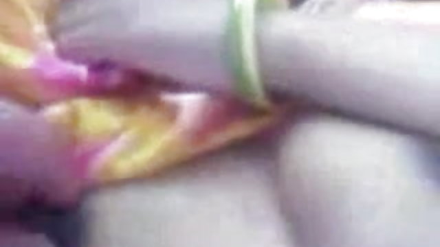 केली दिवसावर प्रगटाच जंगली सकसीविडयो गेवगेल्ट
