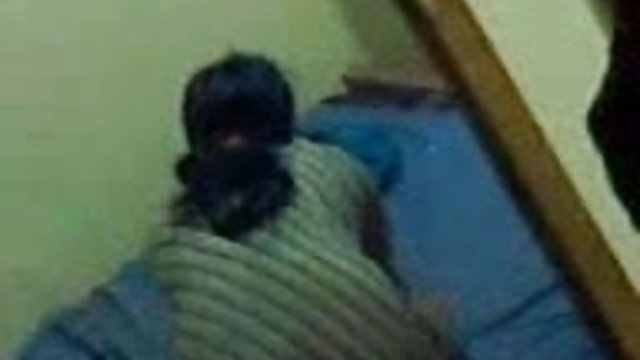 मिठाई जनरल इडियनसेकस नाटकों के साथ उसके गल