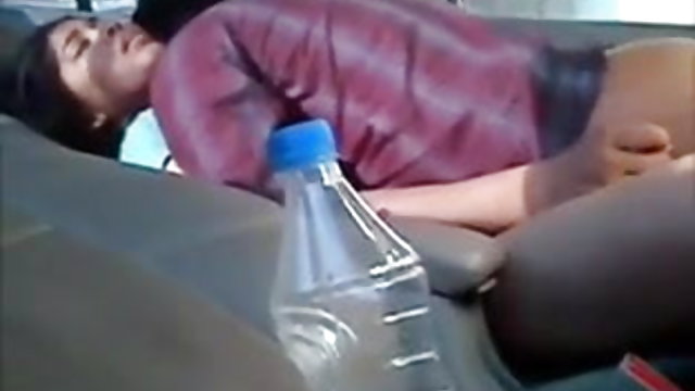 टिफ़नी बारिश पोर्न विडो से पता चलता है उसे उसके सही में के कार