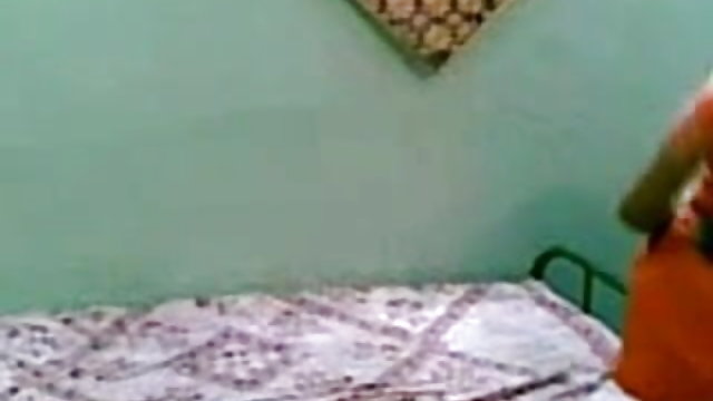 एमेच्योर सेक्सी वीडियो क्लिप फूहड़ उसके चूत