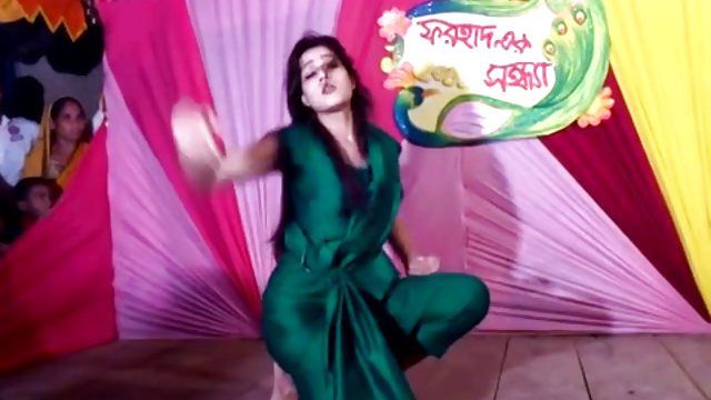 सफेद xxx sexi video download समलैंगिक चूसना काले पट्टियाँ