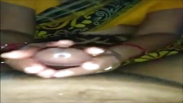 सहज पर भारतीय सेक्स डाउनलोड के सोफा