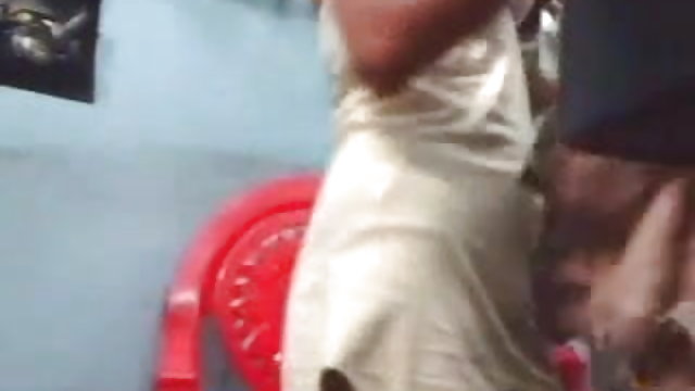 फुटगेलर सेक्सी mp4 वीडियो प्रशिक्षु बैंग्स के सचिव