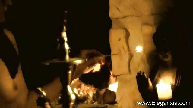 बड़े काले निपल्स के सेक्सी सेक्सी हिंदी साथ छल्ले