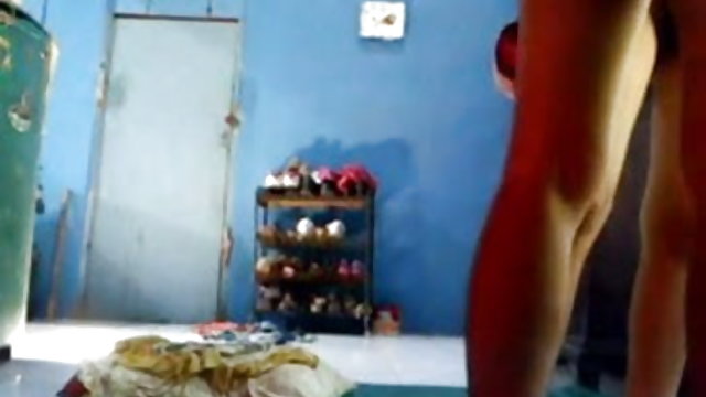 सुपर गर्म आबनूस बन गया करने के पॉर्न वीडियो लिए कैमरा