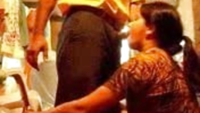 अविश्वसनीय रूप से तीव्र सेक्सी फिल्म का वीडियो गुदा संभोग के साथ काले पूंछ