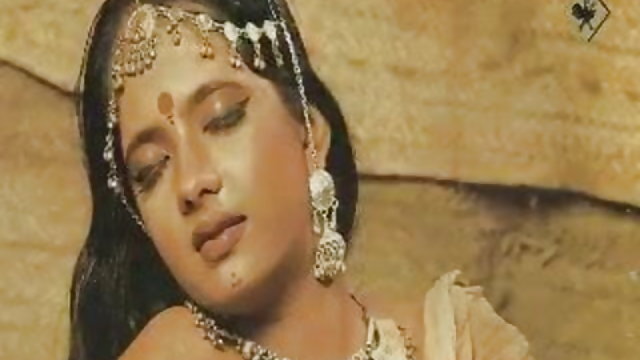 जीभ बाहर, मैं अपने चेहरे में मेरे गीले इंडिया सेक्सी वीडियो डाउनलोड कॉलम प्रेस
