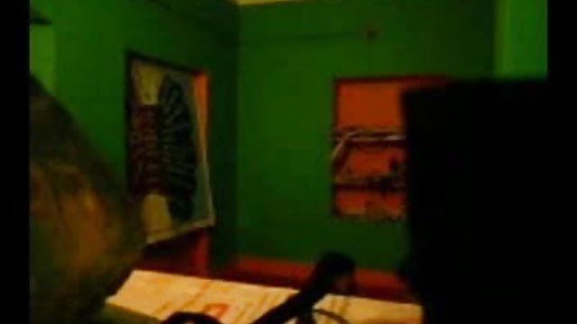 गर्म जोड़ा के सेक्स करने वाली विडियो साथ वीर्य निकालना